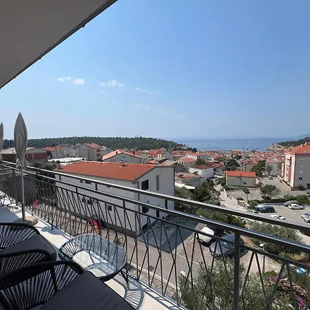 Iskra Διαμέρισμα