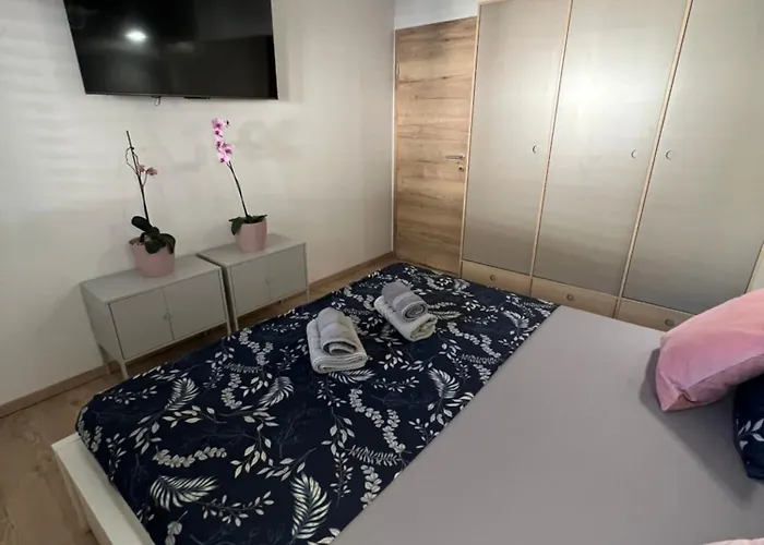 Iskra Διαμέρισμα